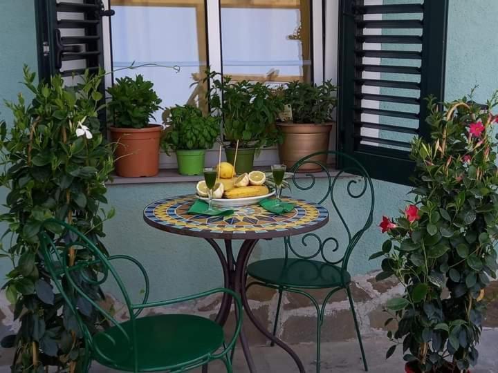 Casa Allorello Bed & Breakfast Laureana Cilento ภายนอก รูปภาพ